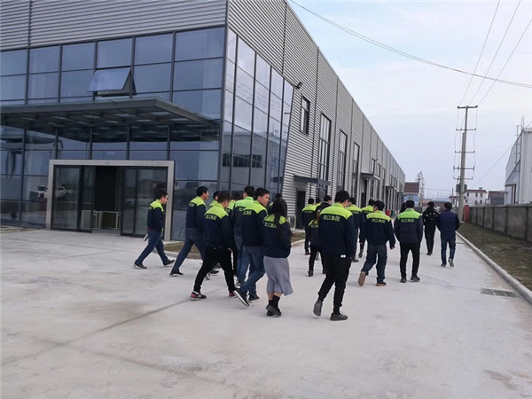 On February 15, 2019, Nantong Factory started its first day of comprehensive training and evening banquet.